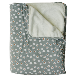 Light Green Daisy Bamboo Fleece Quilt Light Green Daisy Bamboo Fleece Quilt
