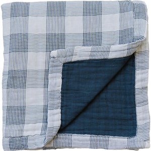 Coastal Plaid + Navy Muslin Quilt Coastal Plaid + Navy Muslin Quilt